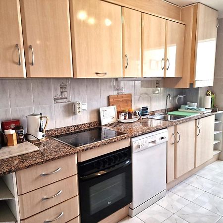 Apartamento Berry Playa Naufragos ตอร์เรเวียคา ภายนอก รูปภาพ