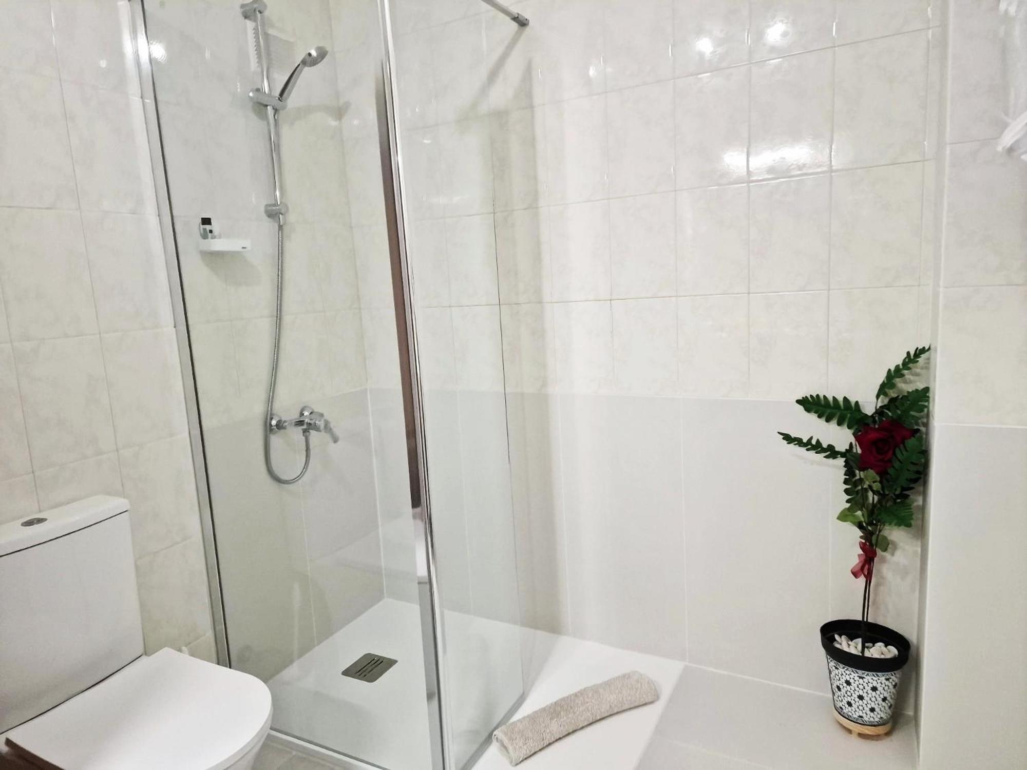 Apartamento Berry Playa Naufragos ตอร์เรเวียคา ภายนอก รูปภาพ